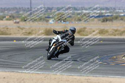 media/Mar-24-2025-Moto Forza (Mon) [[57ce5c5cff]]/3-Beginner Group/Session 2 (Turn 11)/